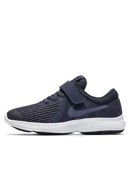 Nike Revolution 4
