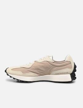 Zapatillas New Balance 327UM en Beige para Mujer