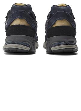 Zapatilla New Balance 2002RDO en Marino para Hombre