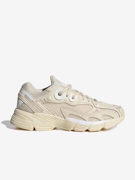 Zapatillas Adidas Astir W en Beige para Mujer