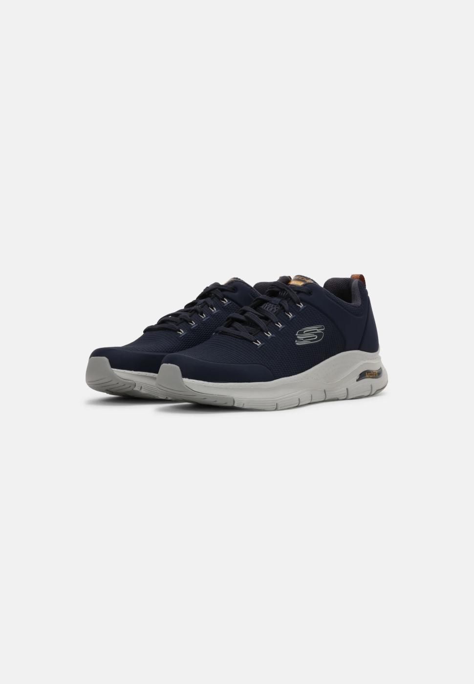 Skechers Arch Fit Titan en Marino para Hombre