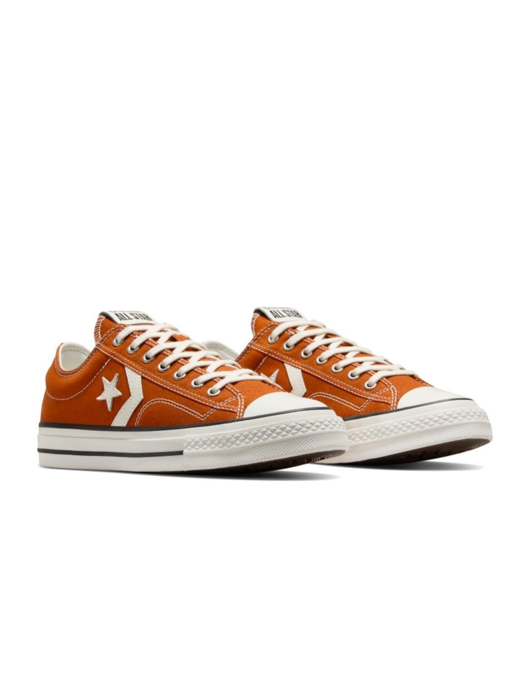 Zapatilla Converse Star Player 76 Ox en Naranja para Hombre