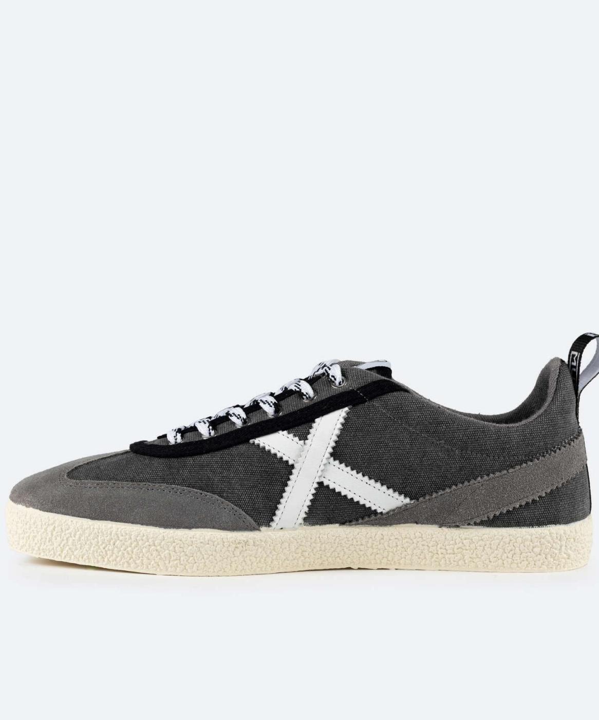 Zapatilla Munich Volata 86 en Negro para Hombre