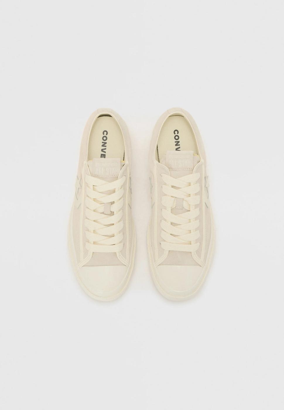 Zapatilla Converse Star Player 76 Ox en Beige para Hombre
