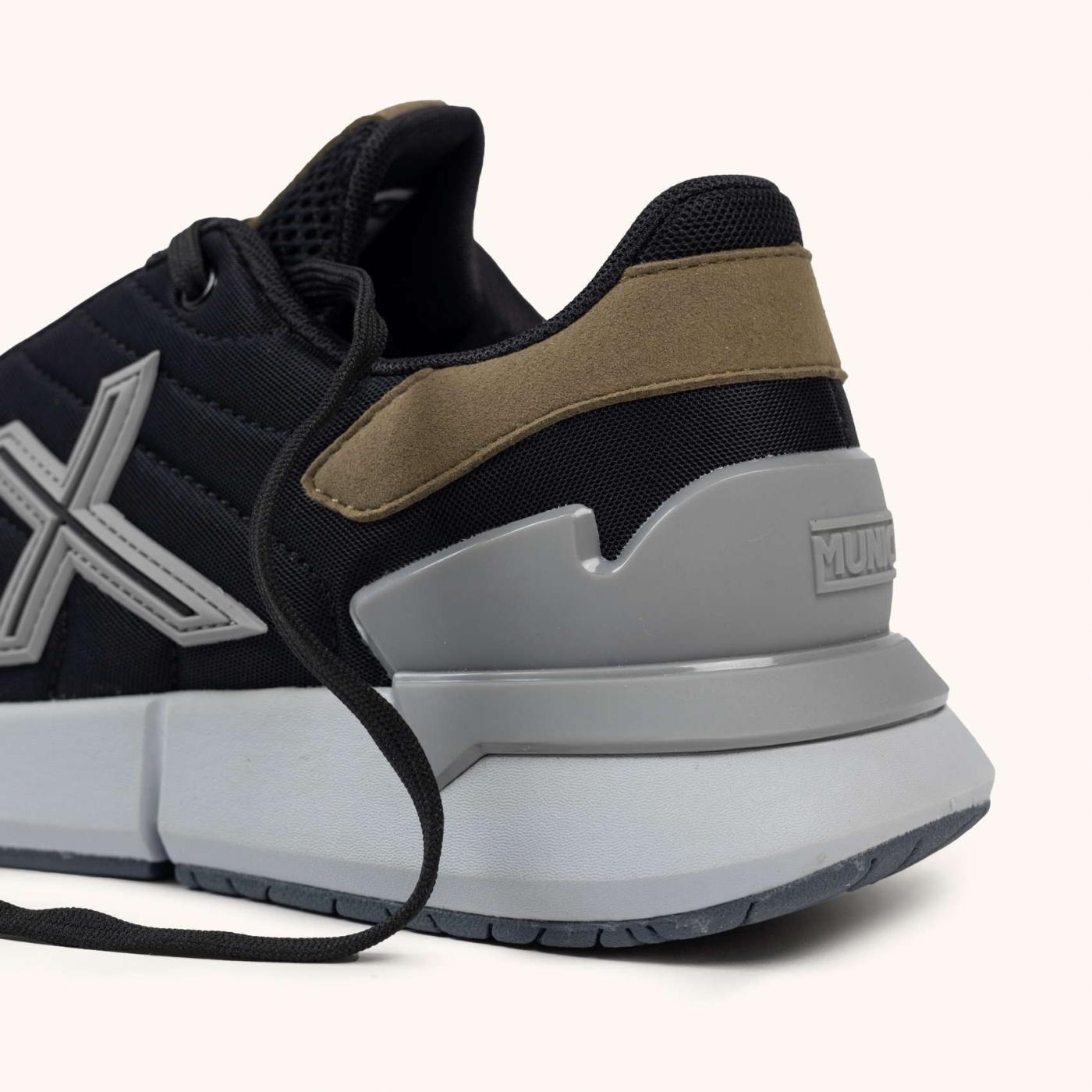 Zapatillas Munich Avant 23 en Negro para Hombre