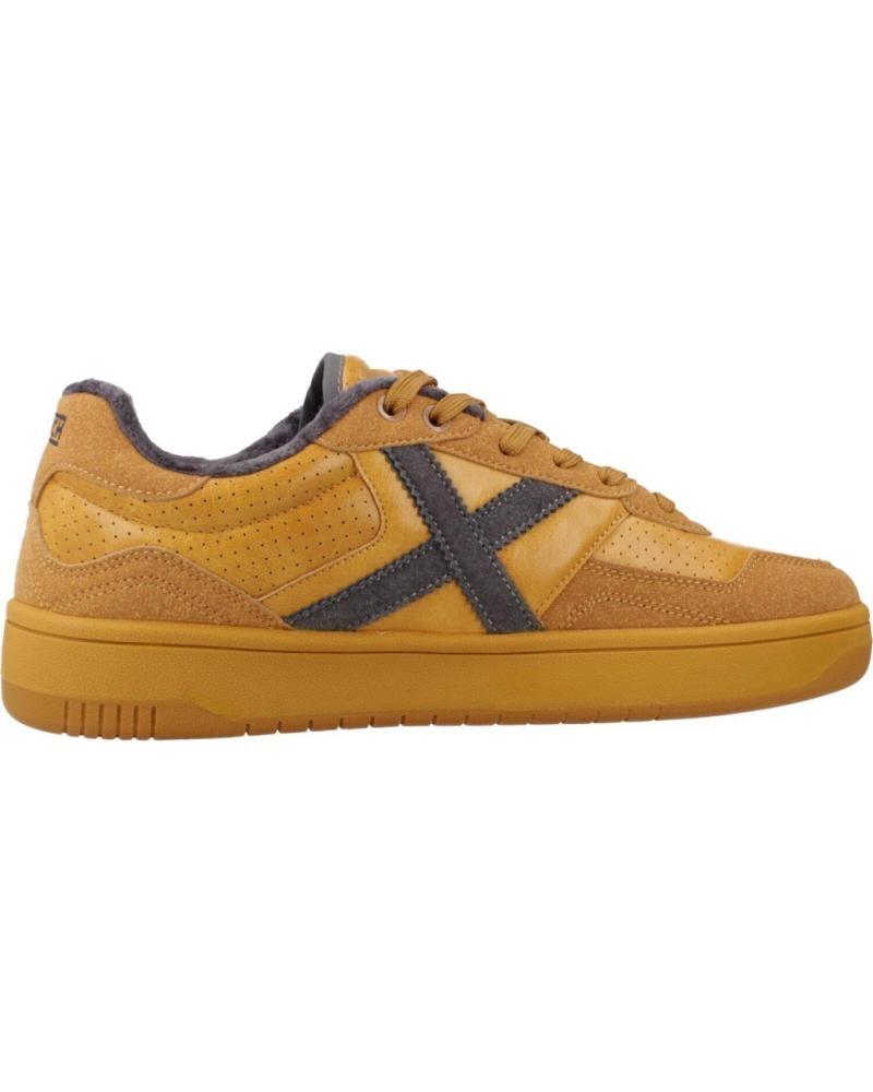 Zapatilla Munich Stilo 05 en Camel para Hombre