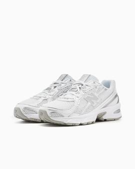 Zapatilla Atletica New Balance 740 Mujer