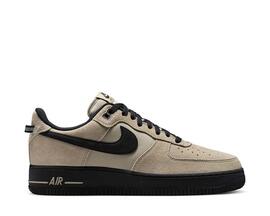 Nike Air Force 1 07 Lv8