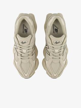 Zapatillas New Balance 9060 en Beige Mujer