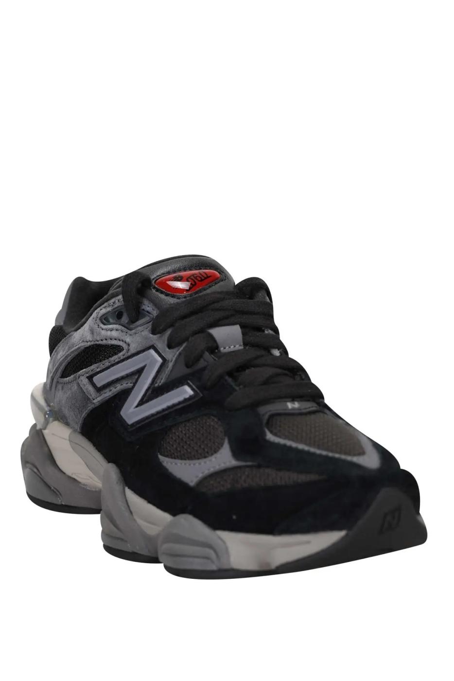 Zapatillas New Balance 9060 en Negro para Hombre
